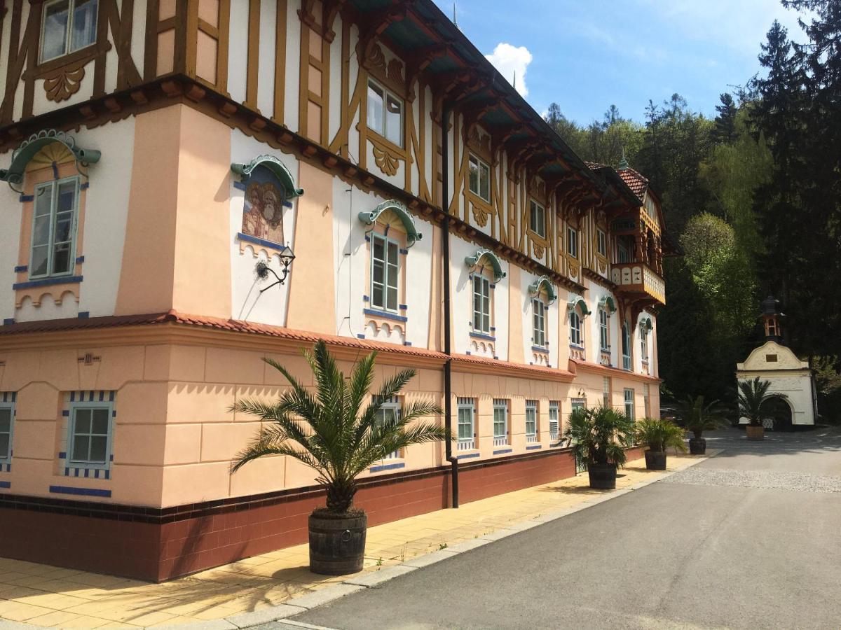 Ubytovani V Soukromi Luzne Luhačovice Exterior foto